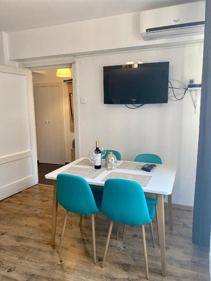 Ultracentral - Apartament Pe Calea Victoriei Бухарест Экстерьер фото